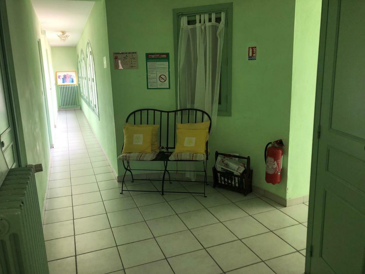 ホテル Le Provencal オープス エクステリア 写真